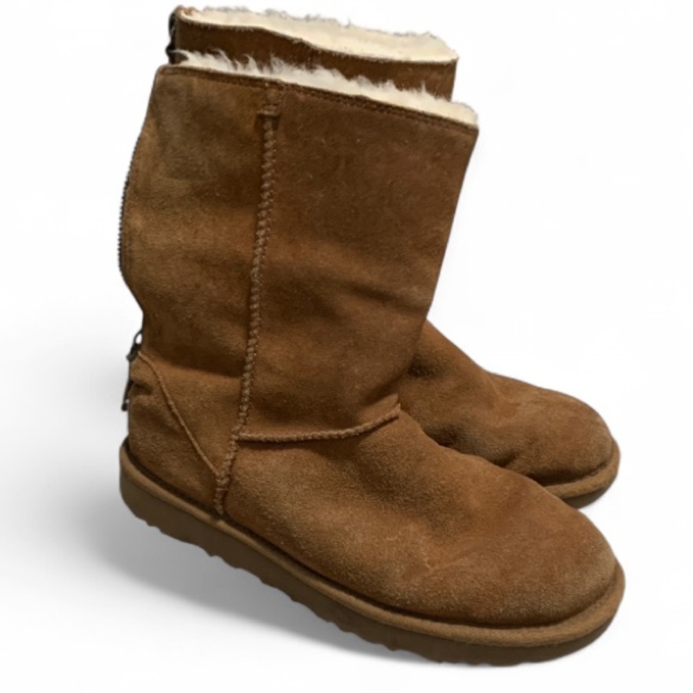 UGG Classic Short Zip Tan Sherpa Lined Shoes